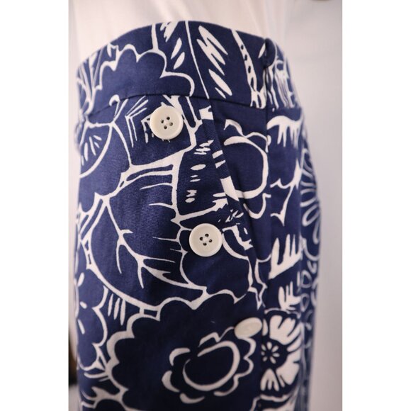 Talbots Navy & White Floral‎ Print High-Waisted Side Button Skirt Size 6 Petite - Picture 2 of 12